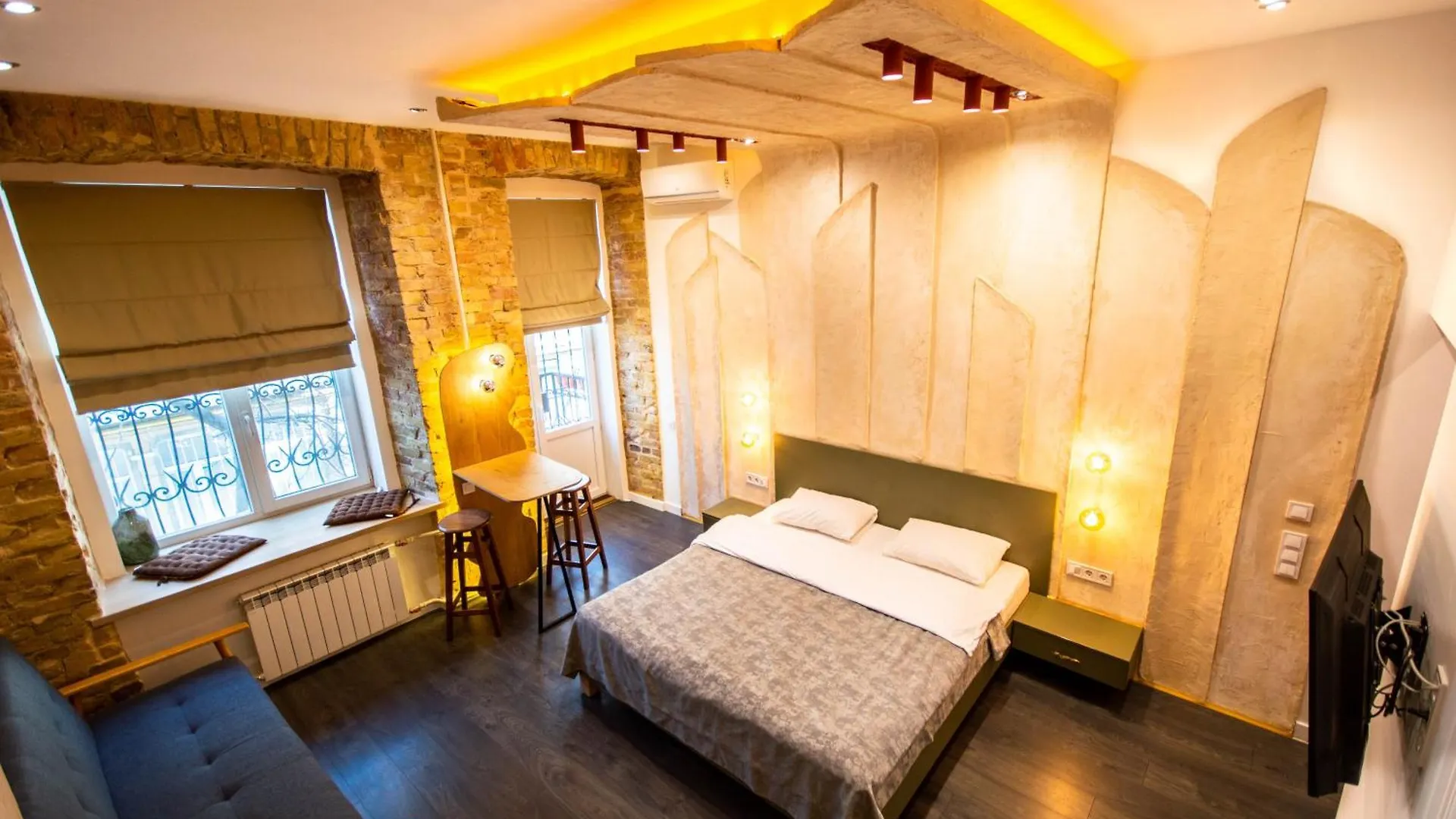 Kyiv Mars Apartments